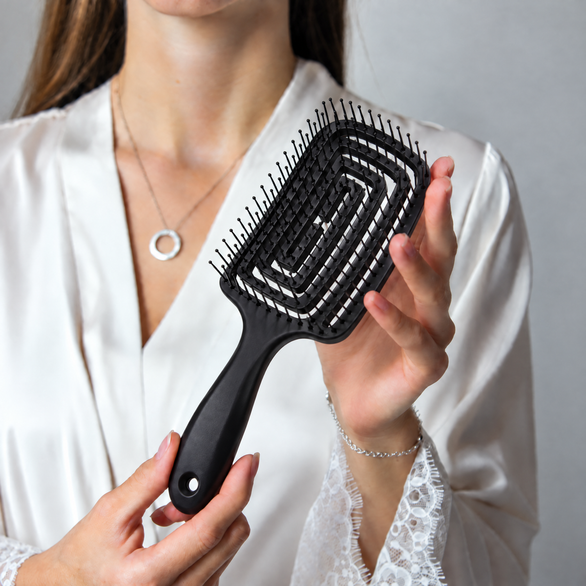 360° Scalp Massage & Detangling Hair Brush