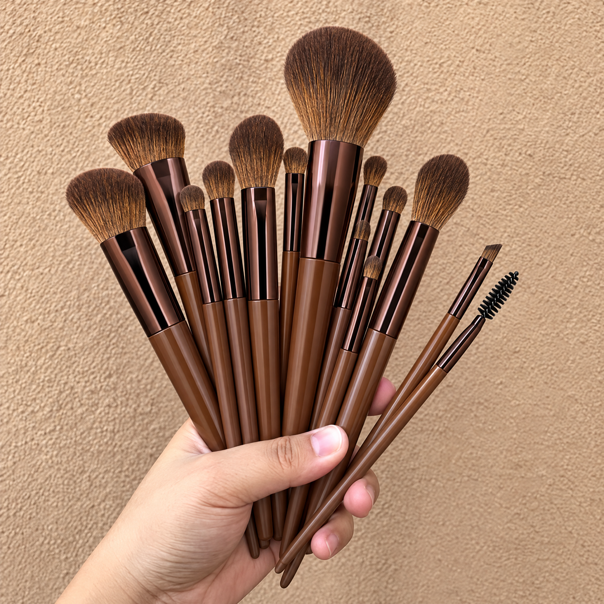 14-Piece Makeup Brush Set with Sponges & Travel Bag