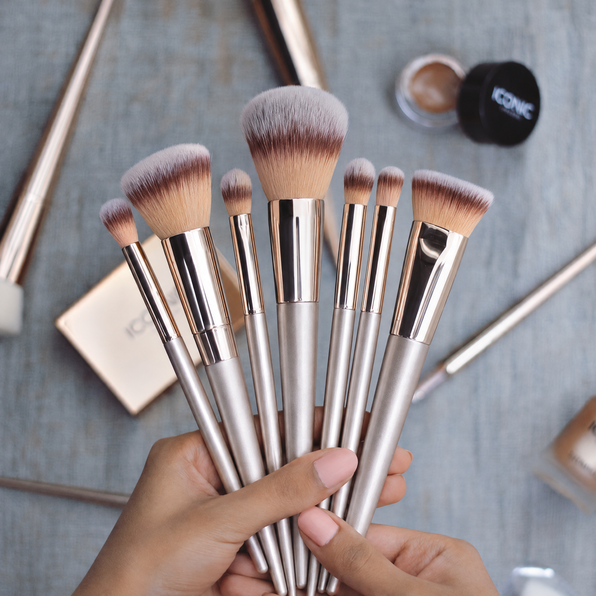 10-Piece Champagne Gold Makeup Brush Set